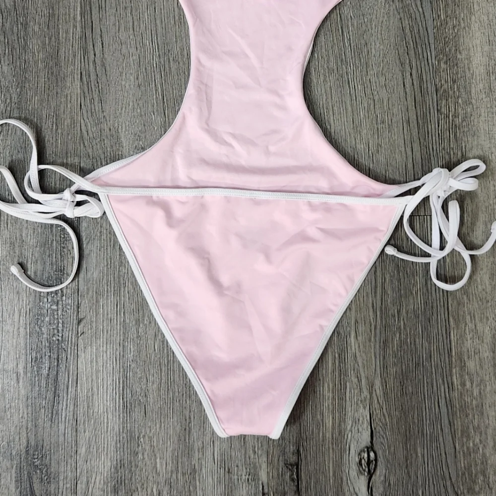 New!Frankies Bikini Amalia‎ One-piece Monokini Pink Heart
